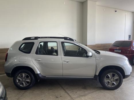 RENAULT Duster 2.0 16V 4P FLEX DAKAR 4X4, Foto 3