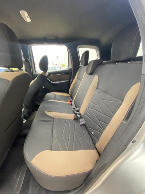 RENAULT Duster 2.0 16V 4P FLEX DYNAMIQUE 4X4, Foto 2