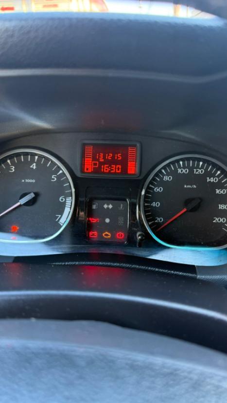 RENAULT Duster 2.0 16V 4P FLEX DYNAMIQUE AUTOM�TICO, Foto 9