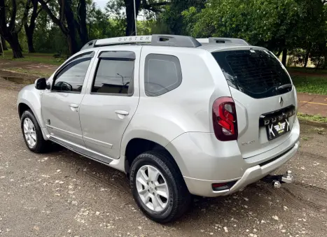 RENAULT Duster 2.0 16V 4P FLEX DYNAMIQUE AUTOM�TICO, Foto 6