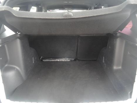 RENAULT Duster 2.0 16V 4P FLEX DYNAMIQUE AUTOM�TICO, Foto 7