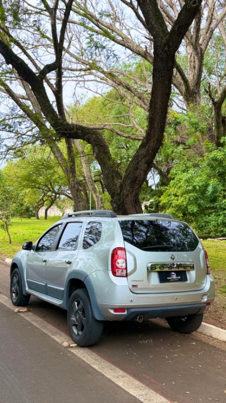 RENAULT Duster 2.0 16V 4P FLEX DYNAMIQUE AUTOM�TICO, Foto 7