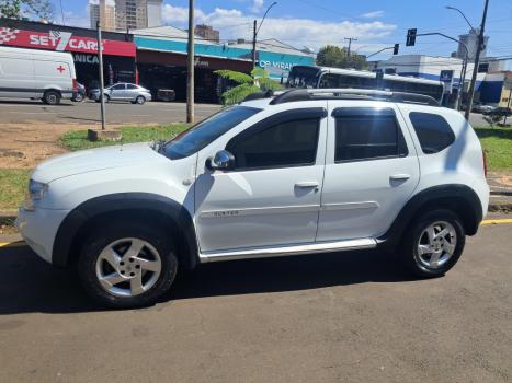 RENAULT Duster 2.0 16V 4P FLEX DAKAR AUTOM�TICO, Foto 2