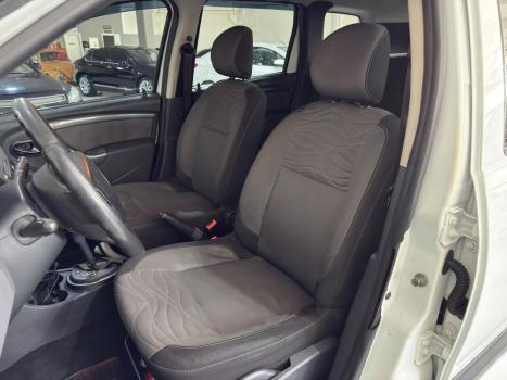 RENAULT Duster 2.0 16V 4P FLEX DYNAMIQUE AUTOM�TICO, Foto 6
