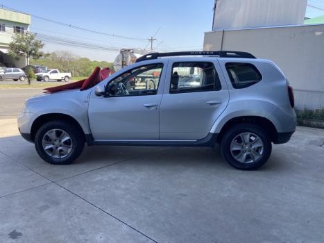 RENAULT Duster 2.0 16V 4P FLEX TECH ROAD II 4X4, Foto 4