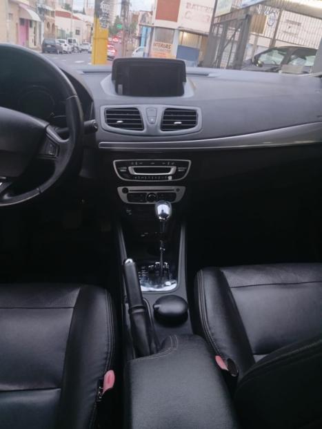 RENAULT Fluence 2.0 16V 4P FLEX DYNAMIQUE PLUS AUTOM�TICO, Foto 6