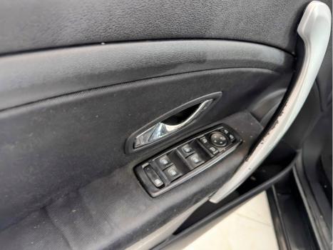RENAULT Fluence 2.0 16V 4P FLEX DYNAMIQUE PLUS AUTOM�TICO, Foto 9
