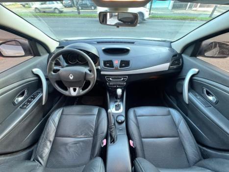 RENAULT Fluence 2.0 16V 4P FLEX DYNAMIQUE AUTOM�TICO, Foto 9