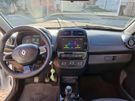 RENAULT Kwid 1.0 12V 4P SCE FLEX INTENSE, Foto 4