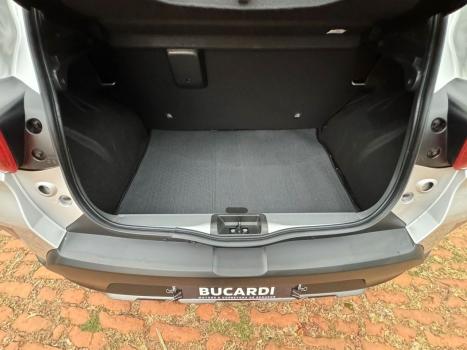 RENAULT Kwid 1.0 12V 4P SCE FLEX OUTSIDER, Foto 9