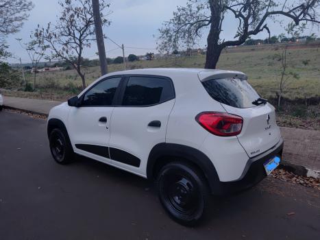 RENAULT Kwid 1.0 12V 4P SCE FLEX INTENSE, Foto 2