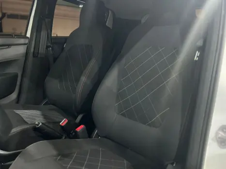 RENAULT Kwid 1.0 12V 4P SCE FLEX ZEN, Foto 4