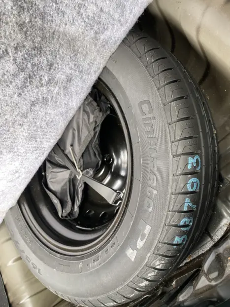 RENAULT Kwid 1.0 12V 4P SCE FLEX ZEN, Foto 18