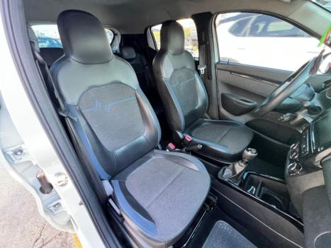 RENAULT Kwid 1.0 12V 4P SCE FLEX INTENSE, Foto 11