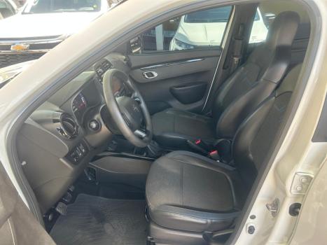 RENAULT Kwid 1.0 12V 4P SCE FLEX INTENSE, Foto 9