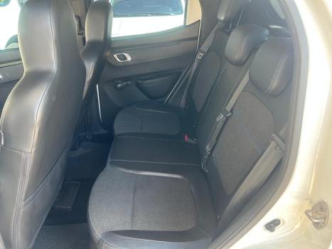 RENAULT Kwid 1.0 12V 4P SCE FLEX INTENSE, Foto 10