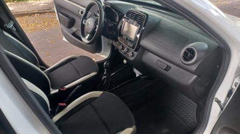 RENAULT Kwid 1.0 12V 4P SCE FLEX INTENSE, Foto 2