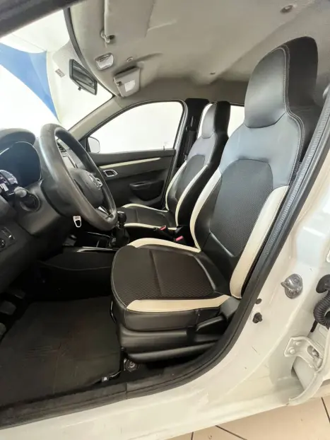 RENAULT Kwid 1.0 12V 4P SCE FLEX INTENSE, Foto 16