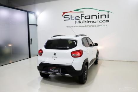 RENAULT Kwid 1.0 12V 4P SCE FLEX OUTSIDER, Foto 11