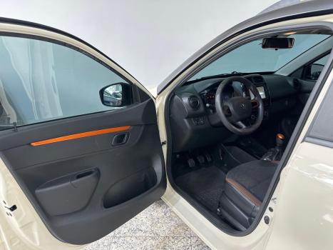 RENAULT Kwid 1.0 12V 4P SCE FLEX OUTSIDER, Foto 4