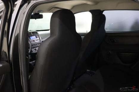 RENAULT Kwid 1.0 12V 4P SCE FLEX ZEN, Foto 8