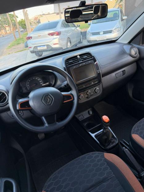 RENAULT Kwid 1.0 12V 4P SCE FLEX OUTSIDER, Foto 10