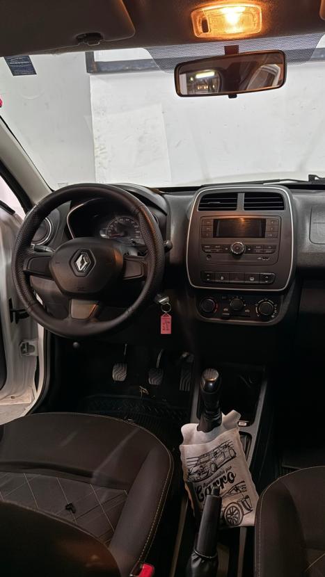 RENAULT Kwid 1.0 12V 4P SCE FLEX ZEN, Foto 8