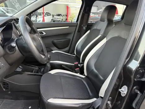 RENAULT Kwid 1.0 12V 4P SCE FLEX INTENSE, Foto 10