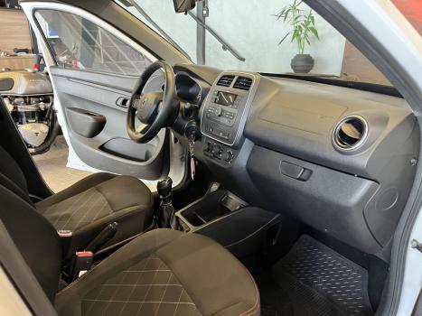 RENAULT Kwid 1.0 12V 4P SCE FLEX ZEN, Foto 6