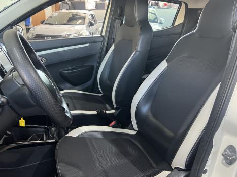 RENAULT Kwid 1.0 12V 4P SCE FLEX INTENSE, Foto 7