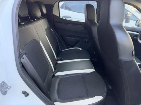 RENAULT Kwid 1.0 12V 4P SCE FLEX INTENSE, Foto 10