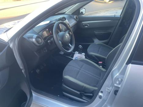 RENAULT Kwid 1.0 12V 4P SCE FLEX OUTSIDER, Foto 17
