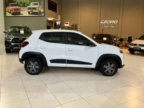 RENAULT Kwid 1.0 12V 4P SCE FLEX INTENSE, Foto 6