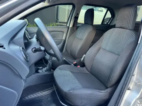 RENAULT Logan 1.0 12V 4P FLEX SCE AUTHENTIQUE, Foto 11