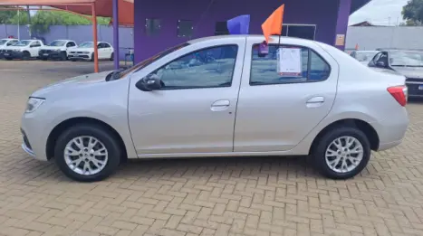 RENAULT Logan 1.0 12V 4P FLEX SCE ZEN, Foto 3