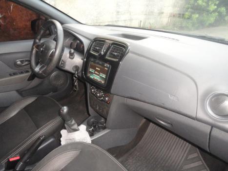 RENAULT Logan 1.0 12V 4P FLEX SCE ZEN, Foto 15
