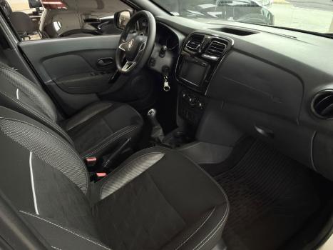 RENAULT Logan 1.0 12V 4P FLEX SCE ZEN, Foto 10