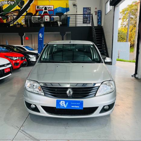 RENAULT Logan 1.0 16V 4P FLEX EXPRESSION, Foto 2