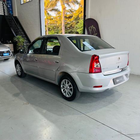 RENAULT Logan 1.0 16V 4P FLEX EXPRESSION, Foto 6