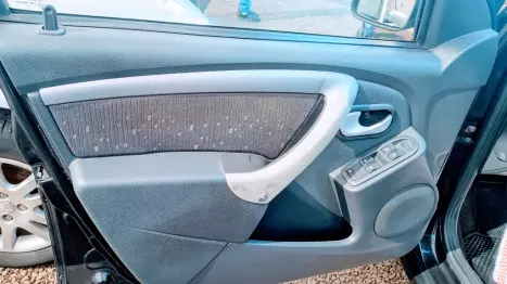 RENAULT Logan 1.6 16V 4P FLEX EXPRESSION, Foto 9