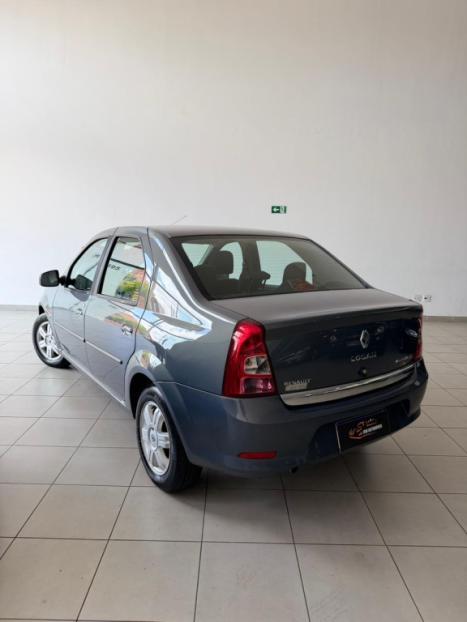 RENAULT Logan 1.6 16V 4P FLEX EXPRESSION AUTOMTICO, Foto 2