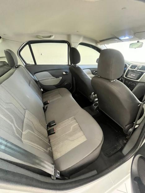 RENAULT Logan 1.6 16V 4P FLEX EXPRESSION, Foto 10