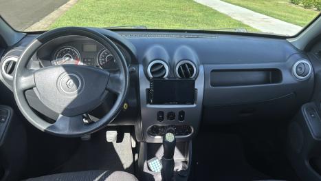 RENAULT Logan 1.6 16V 4P FLEX EXPRESSION, Foto 3