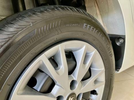 RENAULT Logan 1.6 16V 4P FLEX SCE ZEN, Foto 25