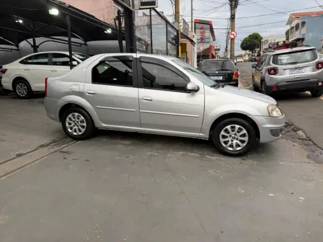 RENAULT Logan 1.6 16V 4P FLEX EXPRESSION, Foto 3