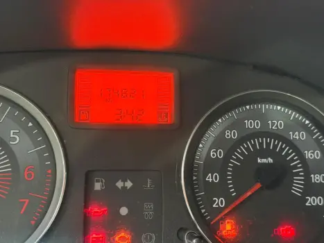 RENAULT Logan 1.6 16V 4P FLEX EXPRESSION, Foto 9