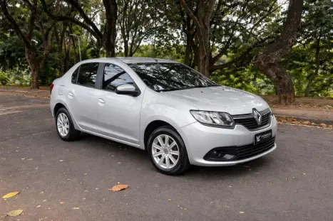 RENAULT Logan 1.6 16V 4P FLEX EXPRESSION, Foto 1