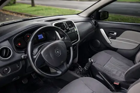 RENAULT Logan 1.6 16V 4P FLEX EXPRESSION, Foto 7