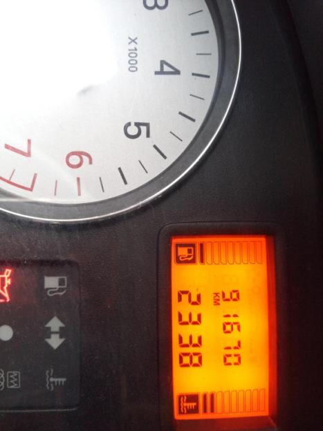 RENAULT Logan 1.6 16V 4P FLEX PRIVILEGE, Foto 4