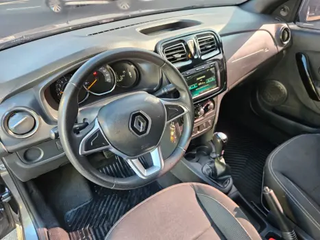 RENAULT Logan 1.6 16V 4P FLEX SCE ZEN X-TRONIC AUTOM�TICO CVT, Foto 3